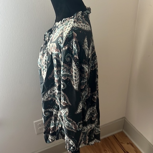 LOFT long sleeve olive green paisleys print tie front buttoned down top blouse M - Picture 3 of 9